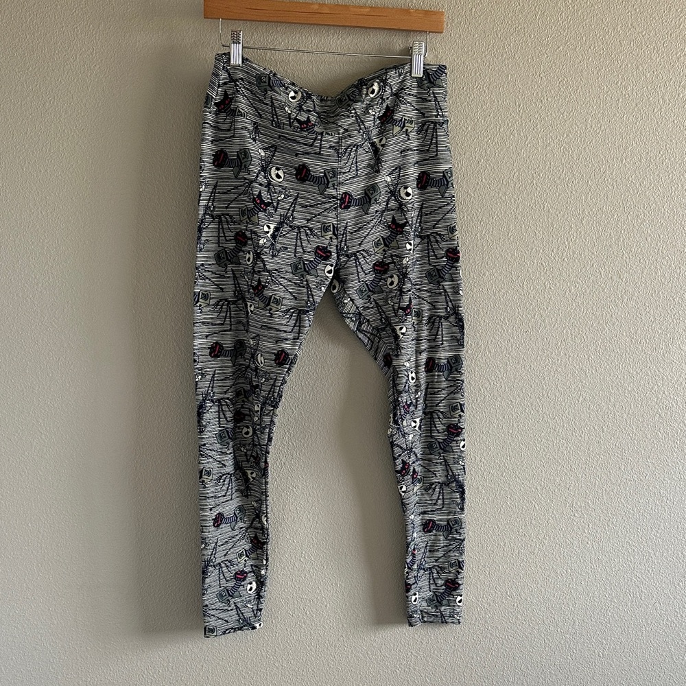 Nightmare Before Christmas Leggings